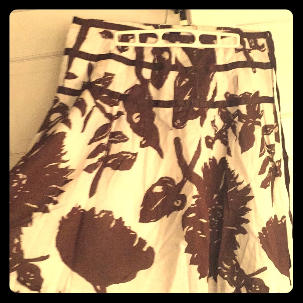 Gap Flowered Pleated Skirt